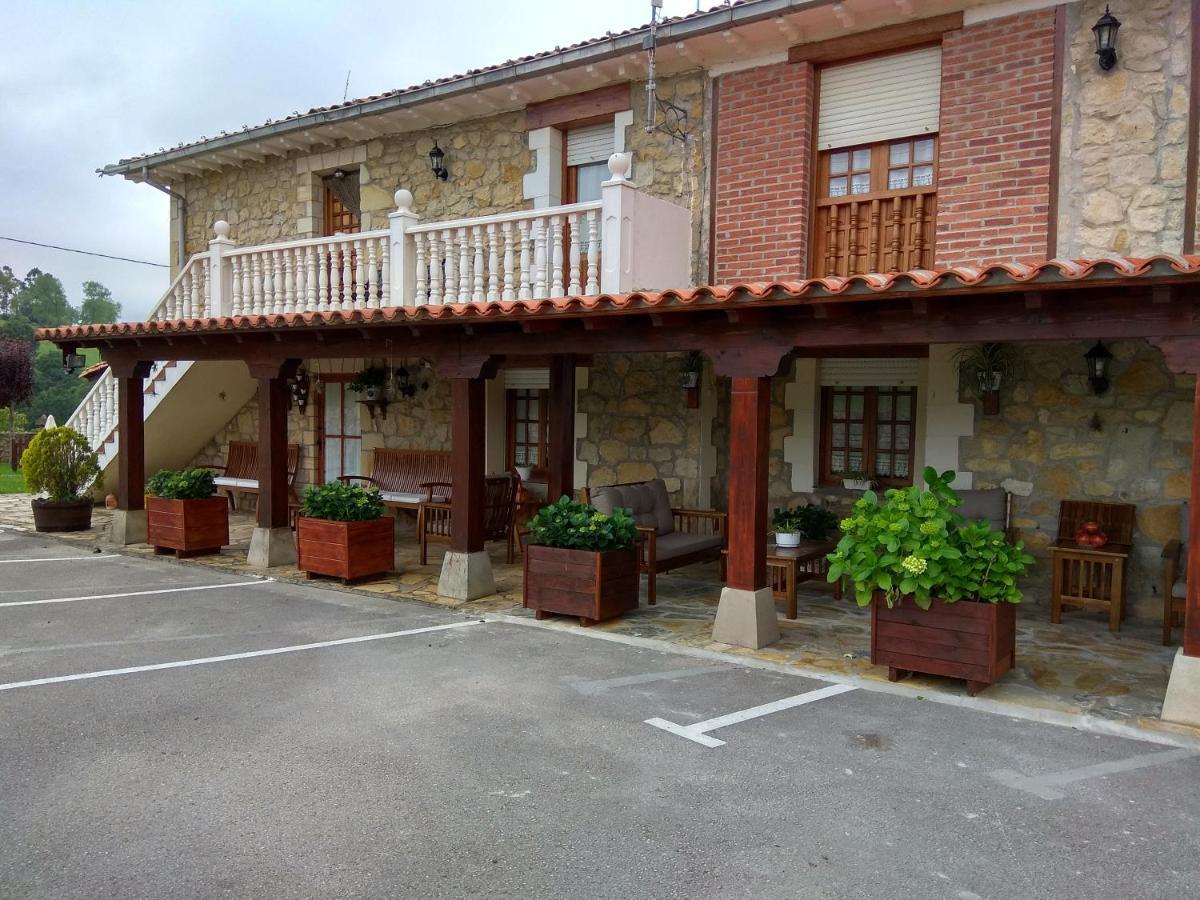 Hospedaje Vega Hotel Santillana del Mar Exterior photo